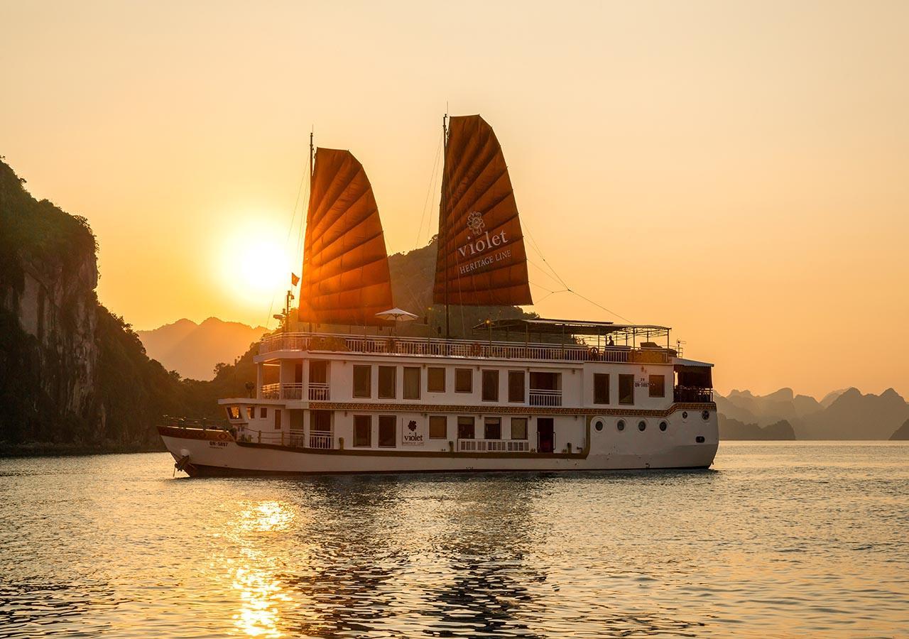 Heritage Line Violet Cruise - Halong Bay & Lan Ha Bay Ha Long Exteriér fotografie