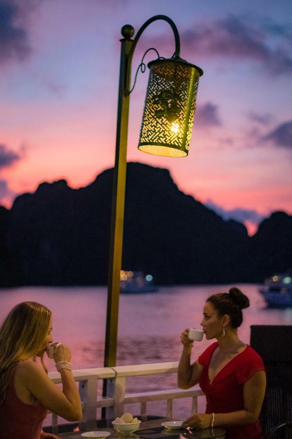 Heritage Line Violet Cruise - Halong Bay & Lan Ha Bay Ha Long Exteriér fotografie