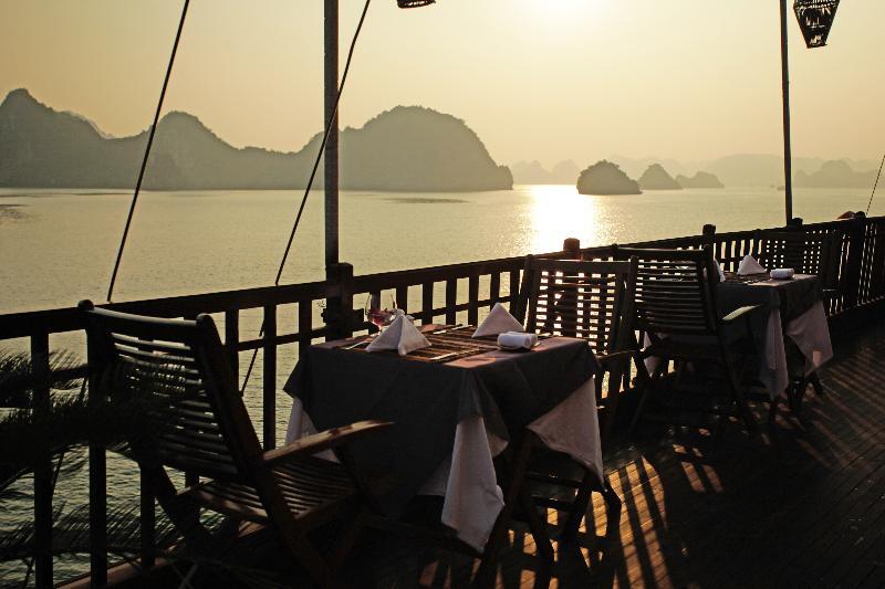 Heritage Line Violet Cruise - Halong Bay & Lan Ha Bay Ha Long Exteriér fotografie