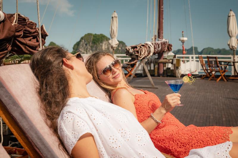 Heritage Line Violet Cruise - Halong Bay & Lan Ha Bay Ha Long Exteriér fotografie